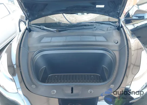 2022 Tesla Model Y Long Range Dual Motor All-Wheel Drive from USA, damaged, VIN 7SAYGDEE8NF403438